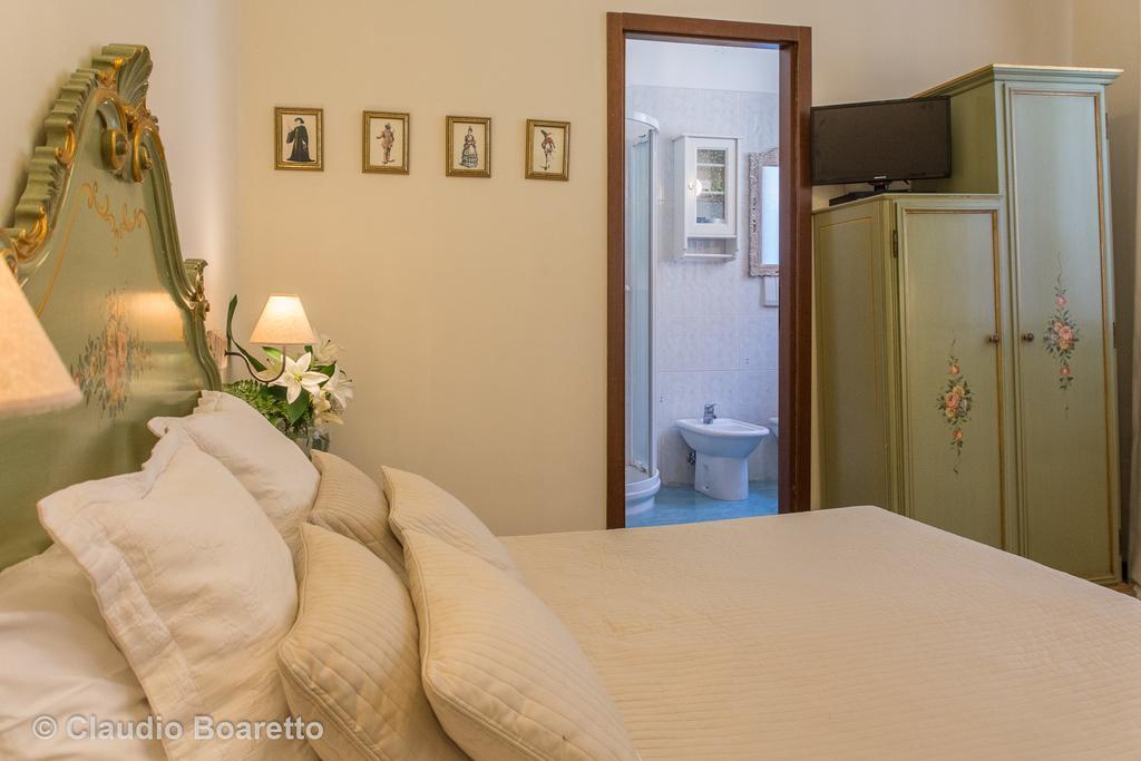 Отель Residenza Al Pozzo Венеция Экстерьер фото